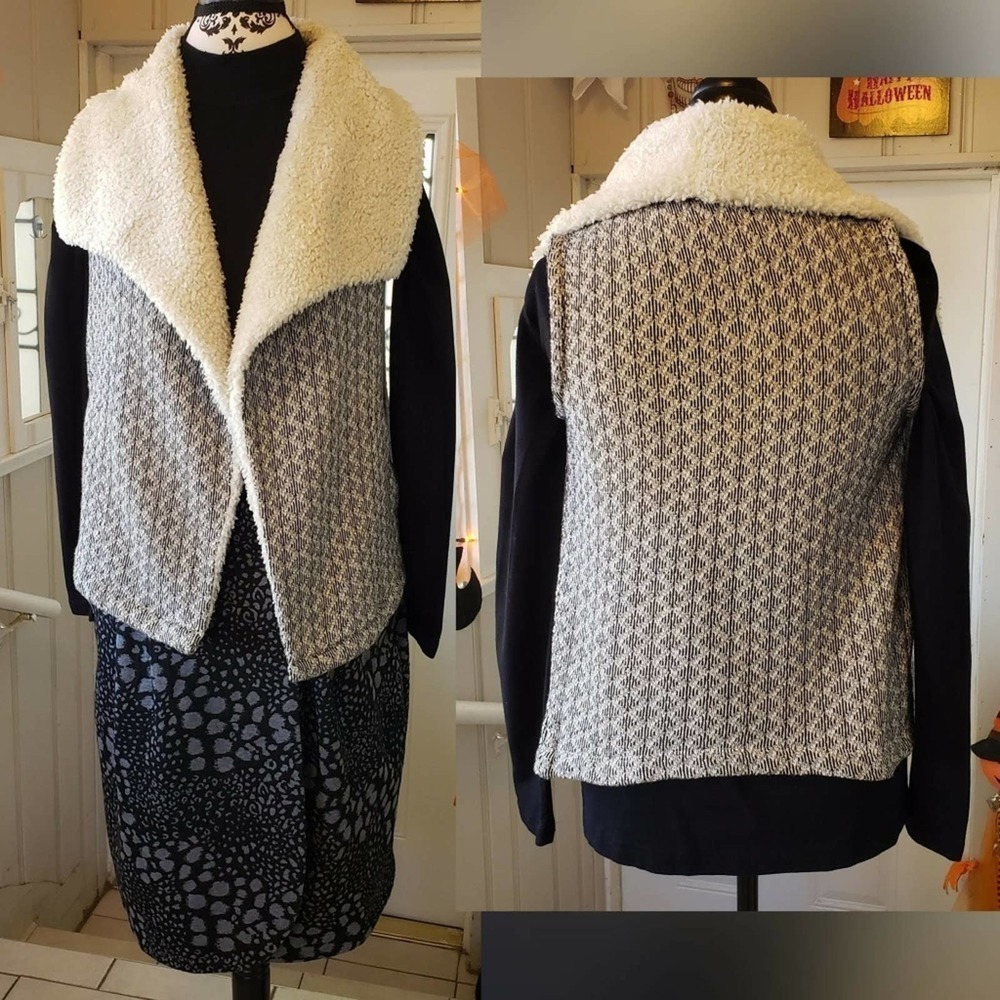 Ann Taylor Loft Sherpa Style Vest Open Cardigan Women's Size XS - Picture 6 of 8
